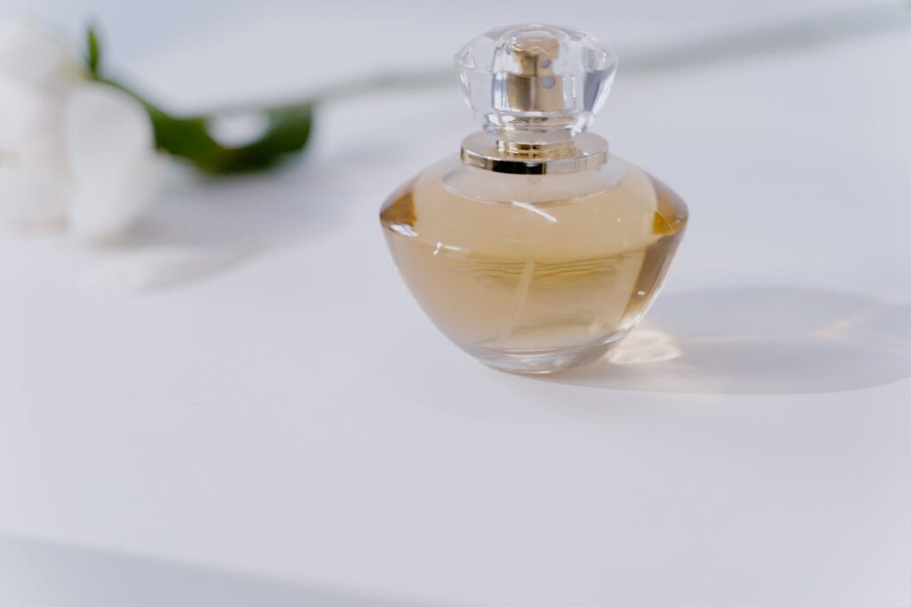 парфюми каролина херера: Същността на изтънчеността и гламура